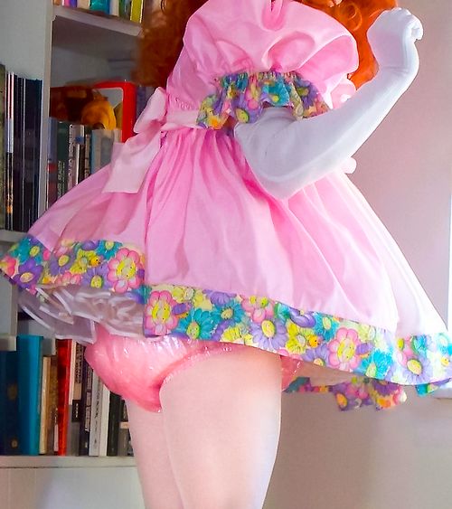 sissy baby diapered abdl abdl sissy