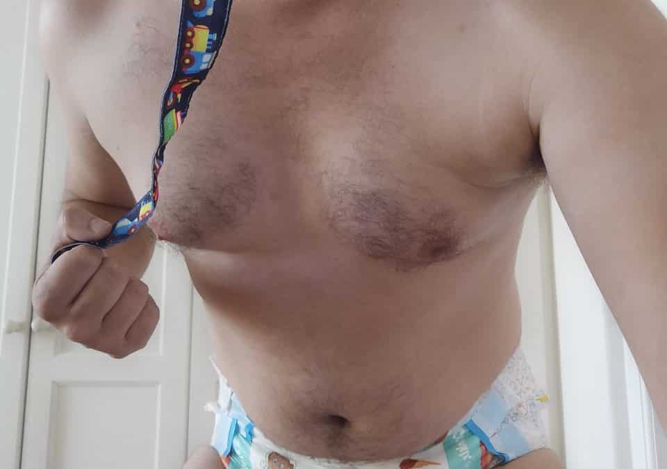 Men Shows His diaper and also sucking the nipple