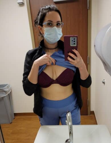 Pinky Beautiful Girl Takes Hot Boobs Pic In Phone