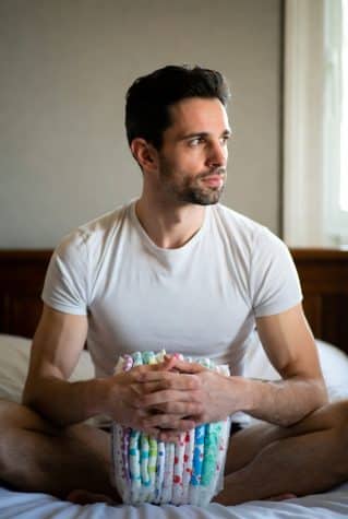 abdl thinking about trying on diapers
